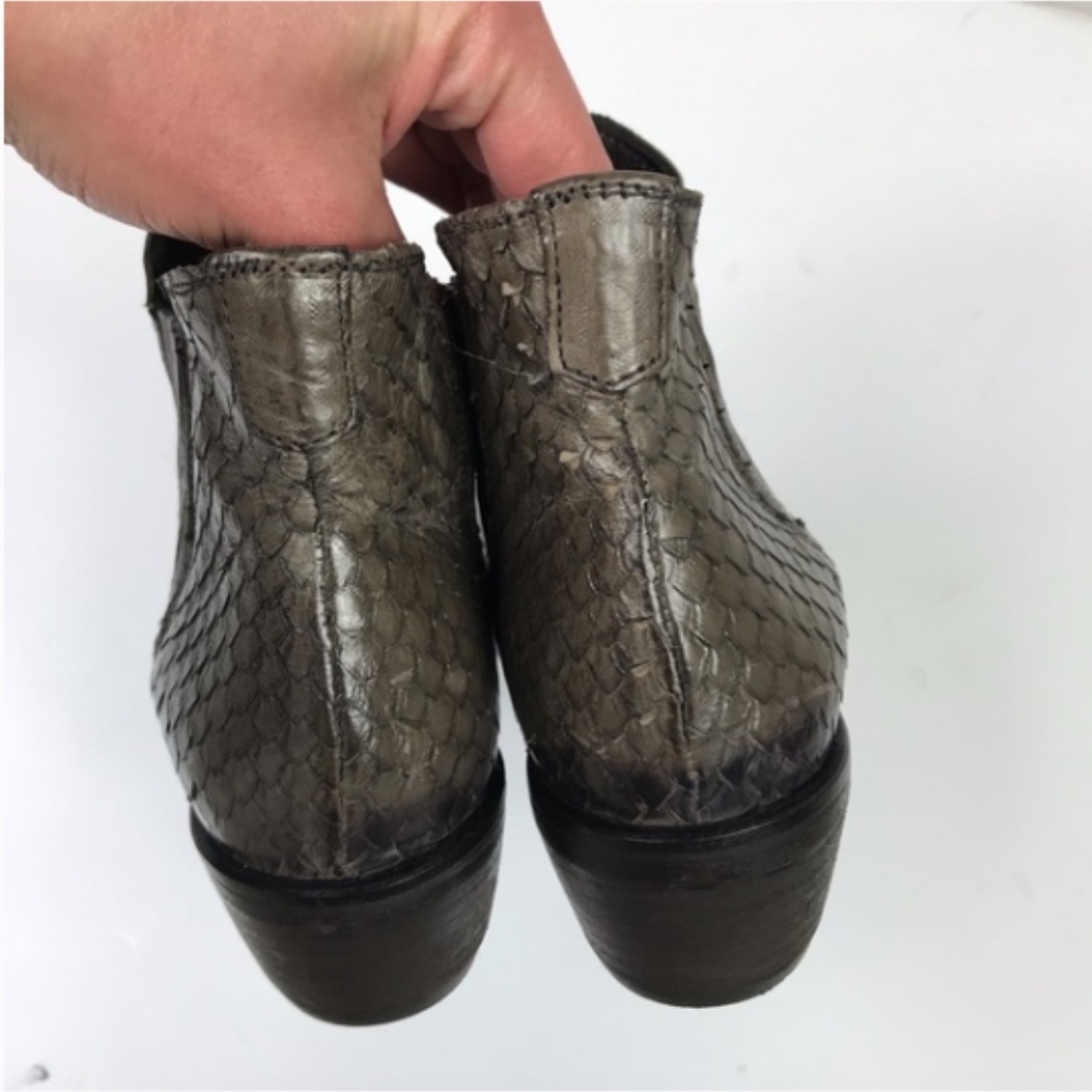 KBR 2010 python textured ankle boot - Picture 7 of 8